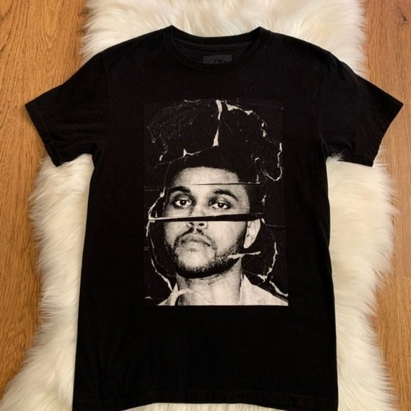 XO the wknd Tops - The Weeknd Fan Beauty Behind the Madness T Shirt